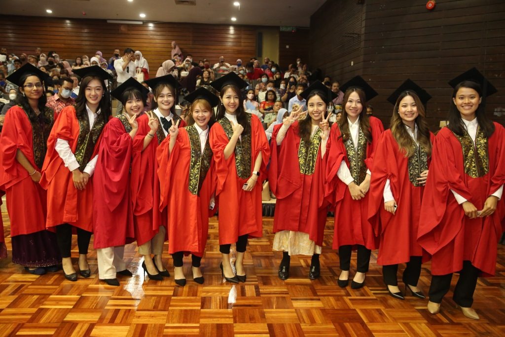 Wisuda Alumni UKM