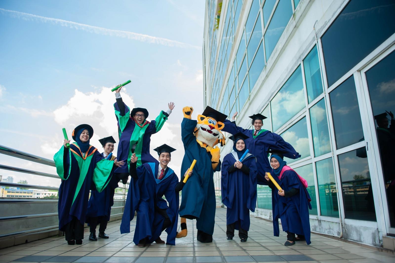 Wisuda Alumni University of Malaya