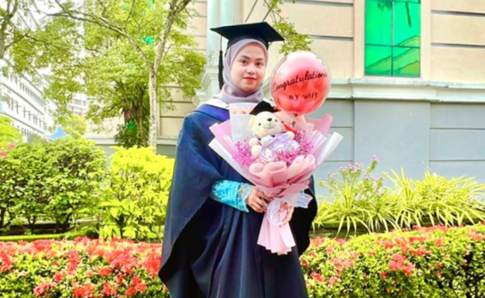 Wisuda Alumni SEGi University